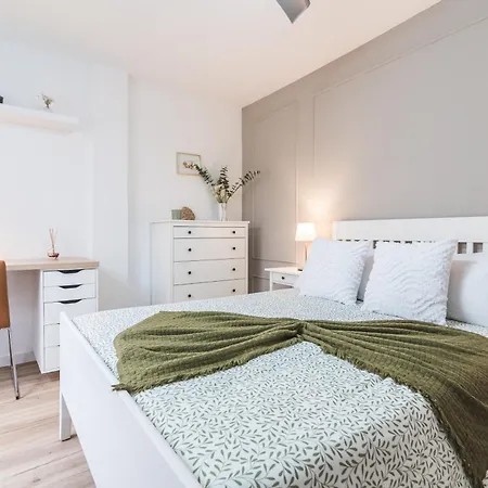 Daire Home2book Stylish & Bright Bakea Ingenio
