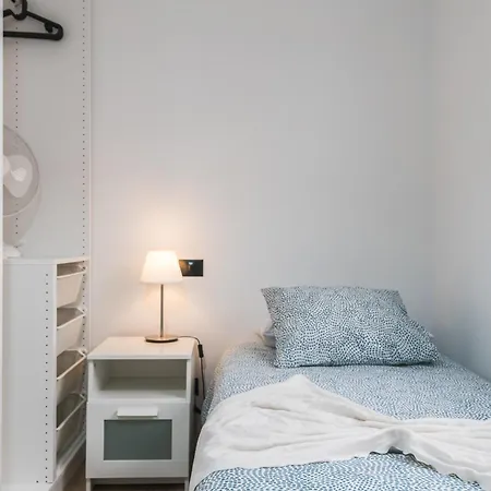 Daire Home2book Stylish & Bright Bakea Ingenio